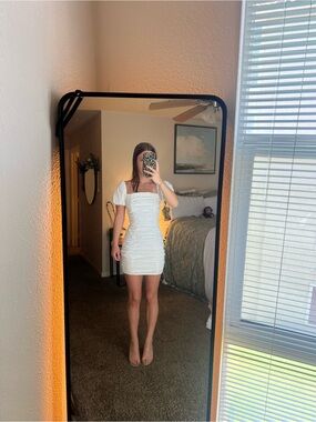 superdown White Ruched Puff-Sleeve Mini Dress